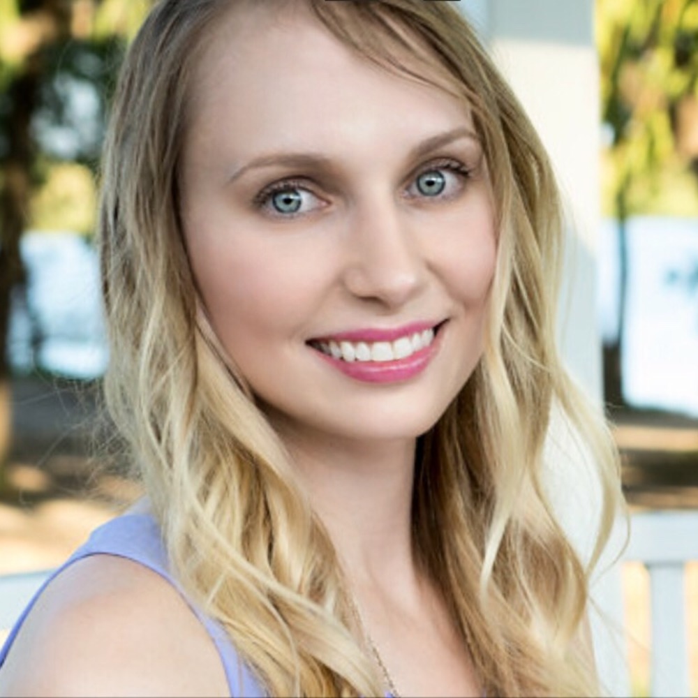 Meet your Posher, Julia